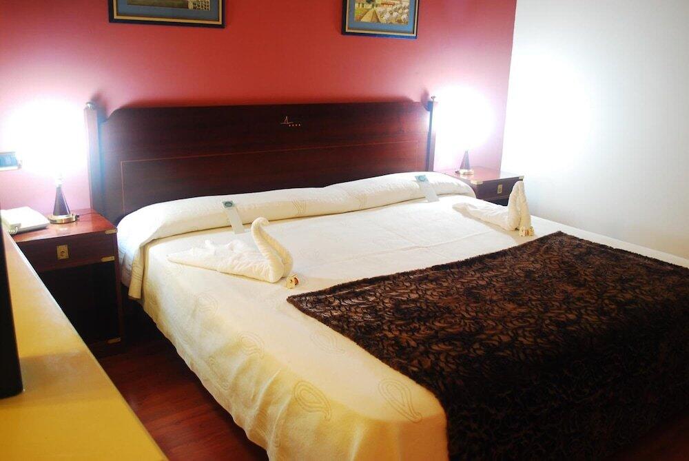 Room – Hotel Puerto de Las Nieves