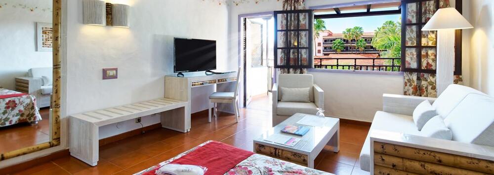 Room – Hotel Parque Tropical