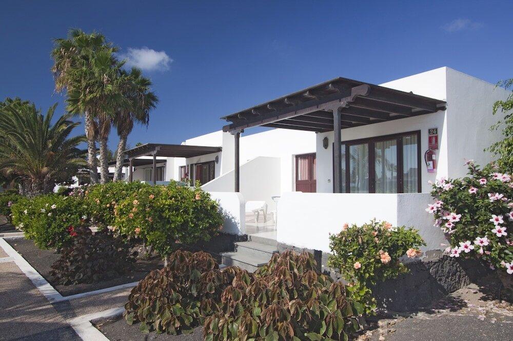 Foto del exterior de Bungalows Playa Limones