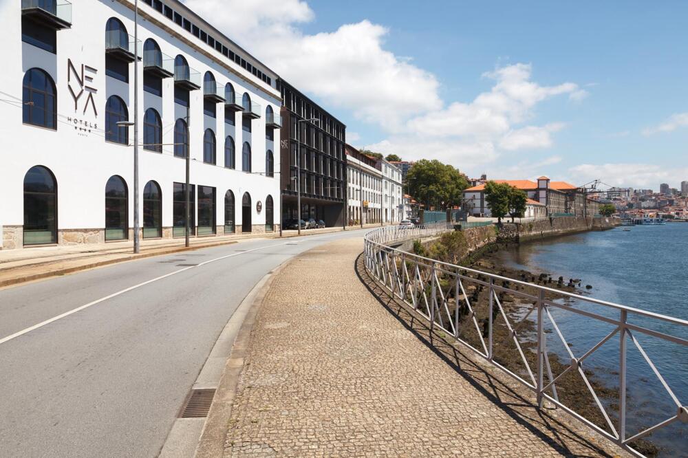 Foto del exterior de Neya Porto Hotel