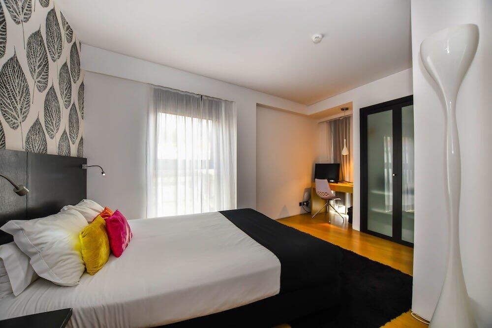 Foto de una habitación de Funchal Design Hotel