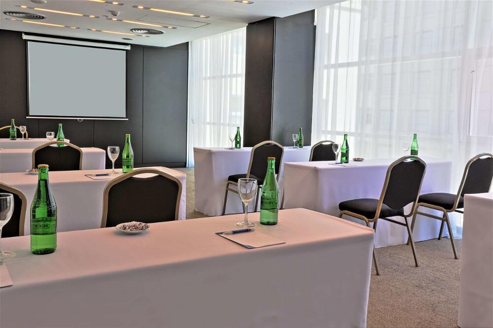 Foto de los servicios de Hotel NH City Buenos Aires