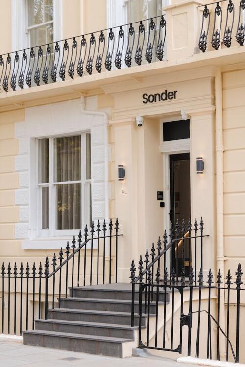 Foto del exterior de Hotel Sonder The Voyage