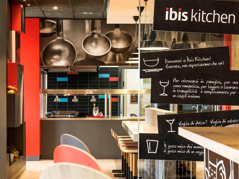 Foto general de Hotel Ibis Milano Fiera