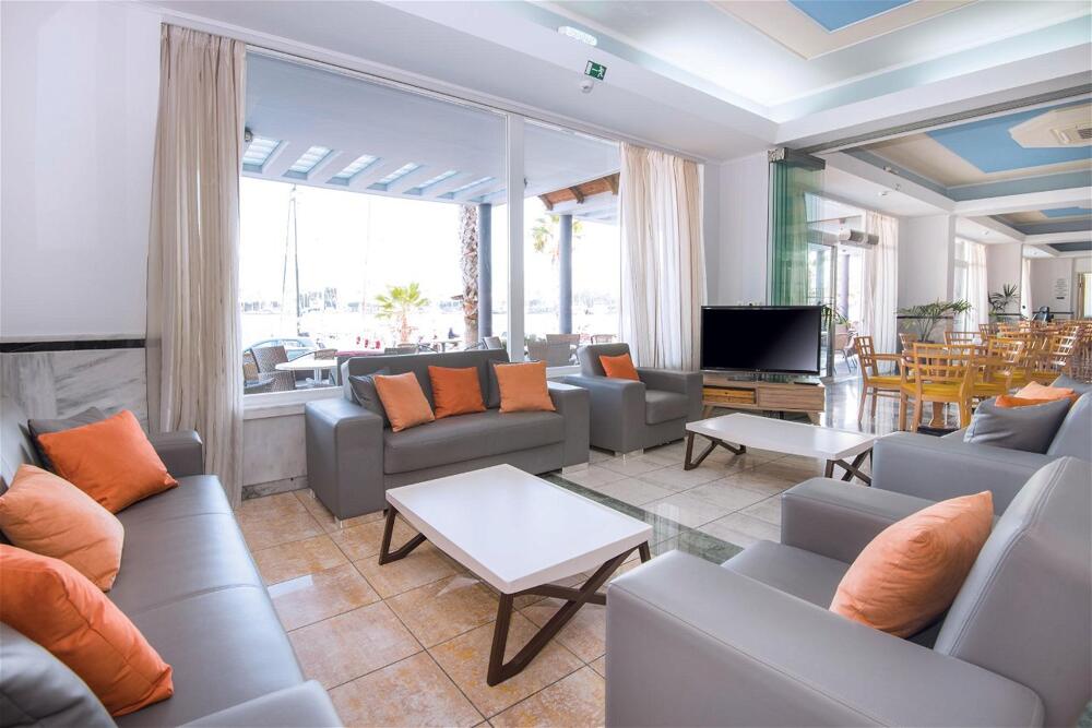 Foto de los servicios de Hotel Kosta Palace