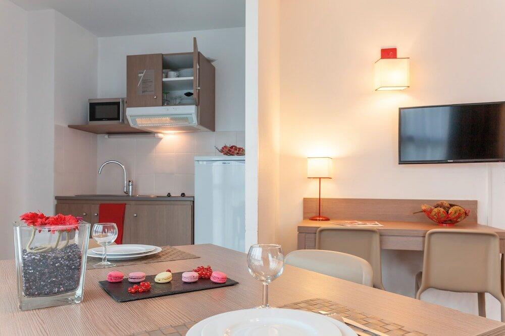 Foto de una habitación de Appart&amp;#039;City Confort Angers