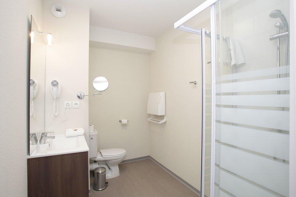 Foto del baño de Aparthotel Odalys City Orléans Saint Jean