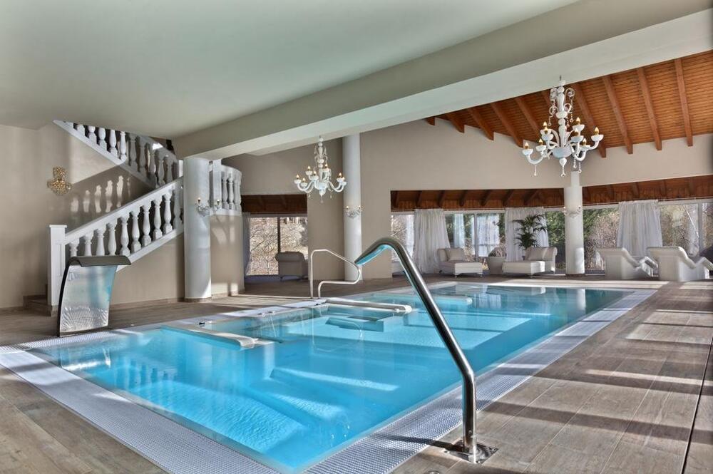 Foto de los servicios de Hotel &amp;amp; SPA Bringué