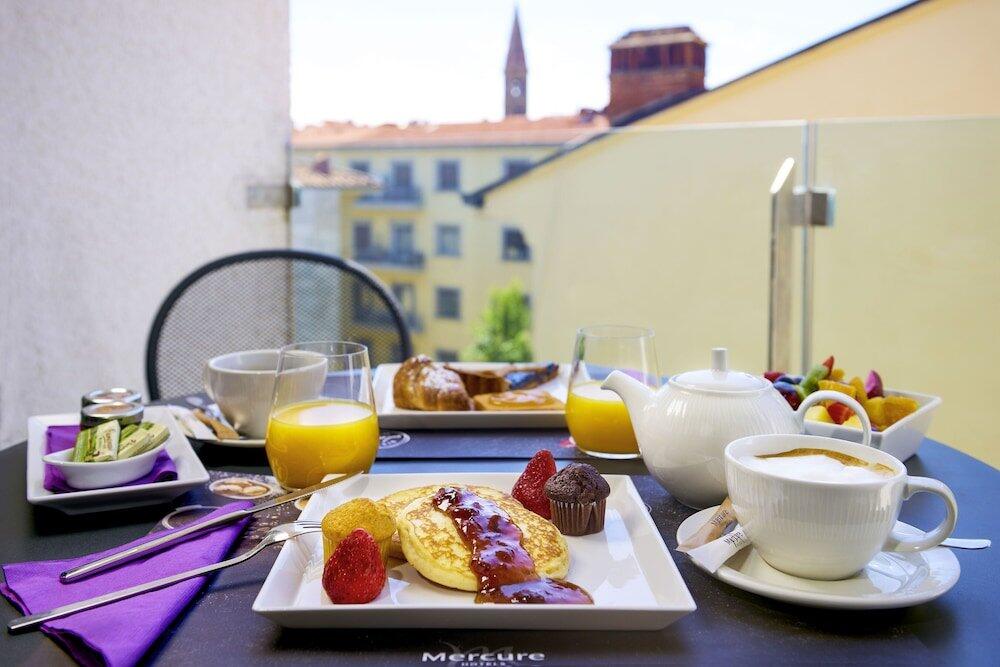 Foto de una habitación de Hotel Mercure Firenze Centro