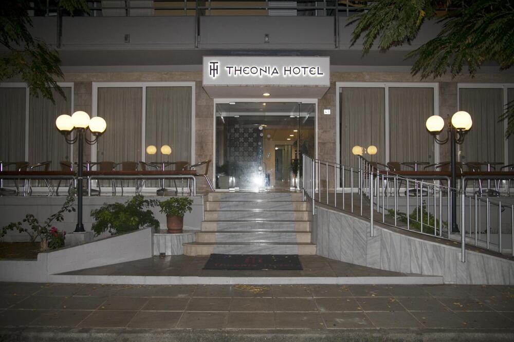 Foto general de Theonia Hotel