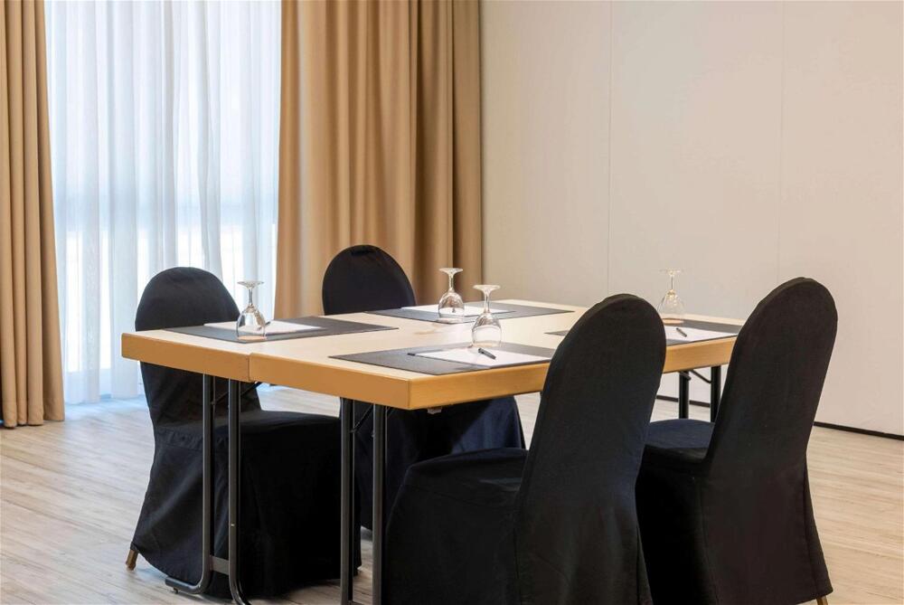 Foto de los servicios de Hotel TRYP by Wyndham Rosenheim