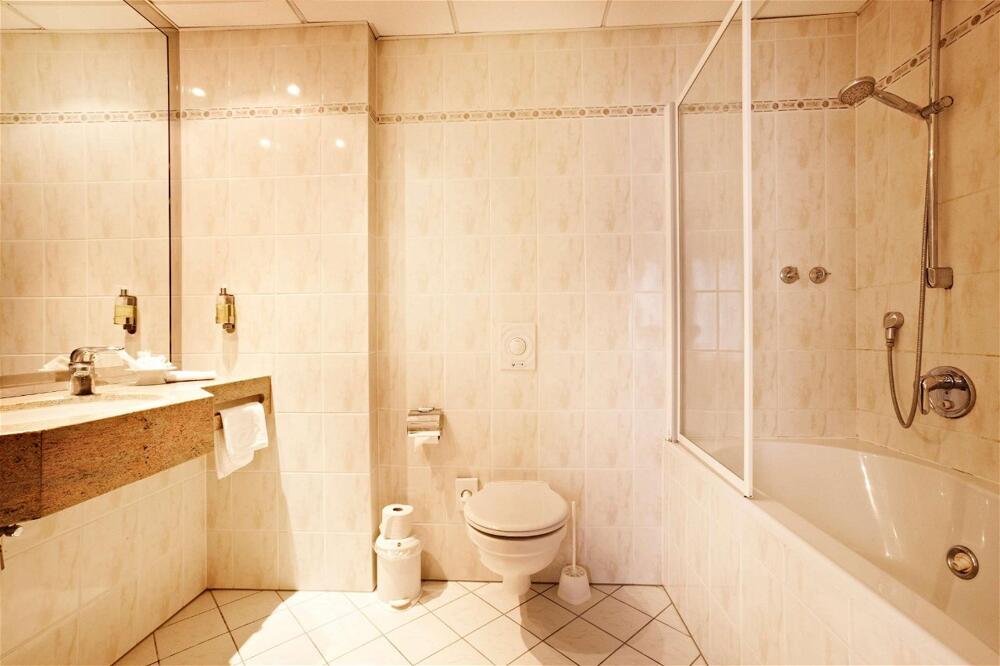 Foto del baño de Hotel Dänischer Hof Altenholz by Tulip Inn