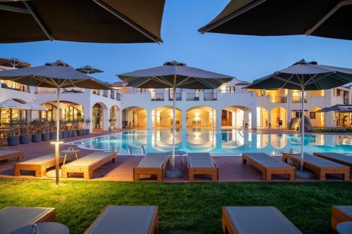 Foto de los servicios de Hotel Mangia&amp;#039;s Santa Teresa Sardinia, Curio Collection by Hilton