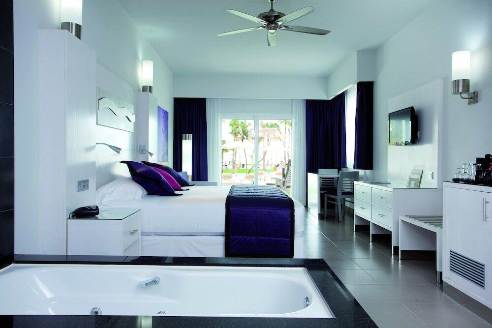 Foto de una habitación de Aparthotel Riu Palace Peninsula All Inclusive