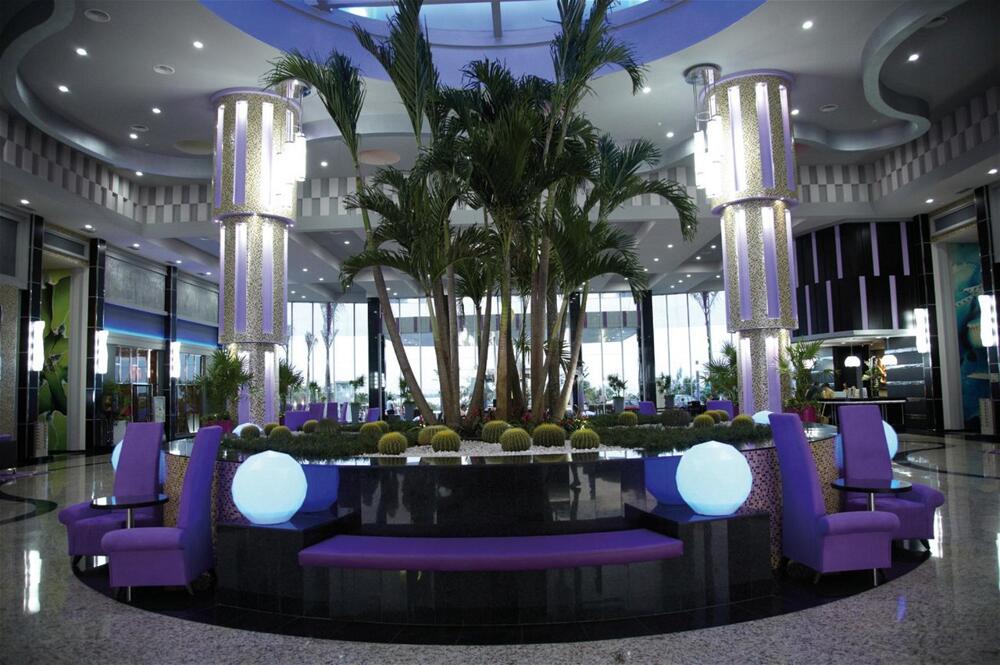 Foto de las zonas nobles de Aparthotel Riu Palace Peninsula All Inclusive