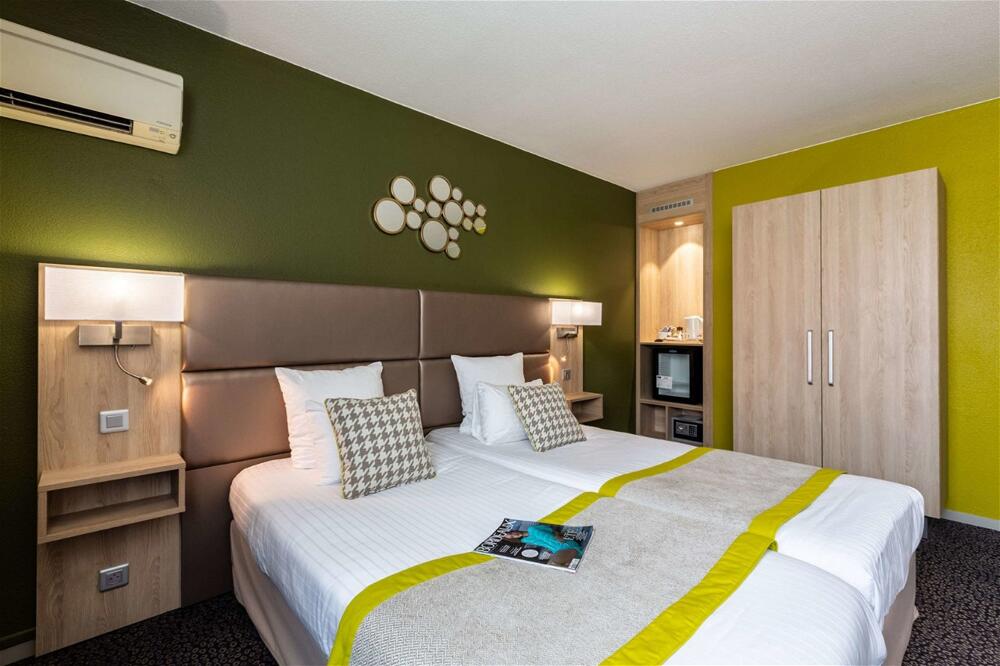 Room – Kyriad Prestige Bordeaux Aeroport