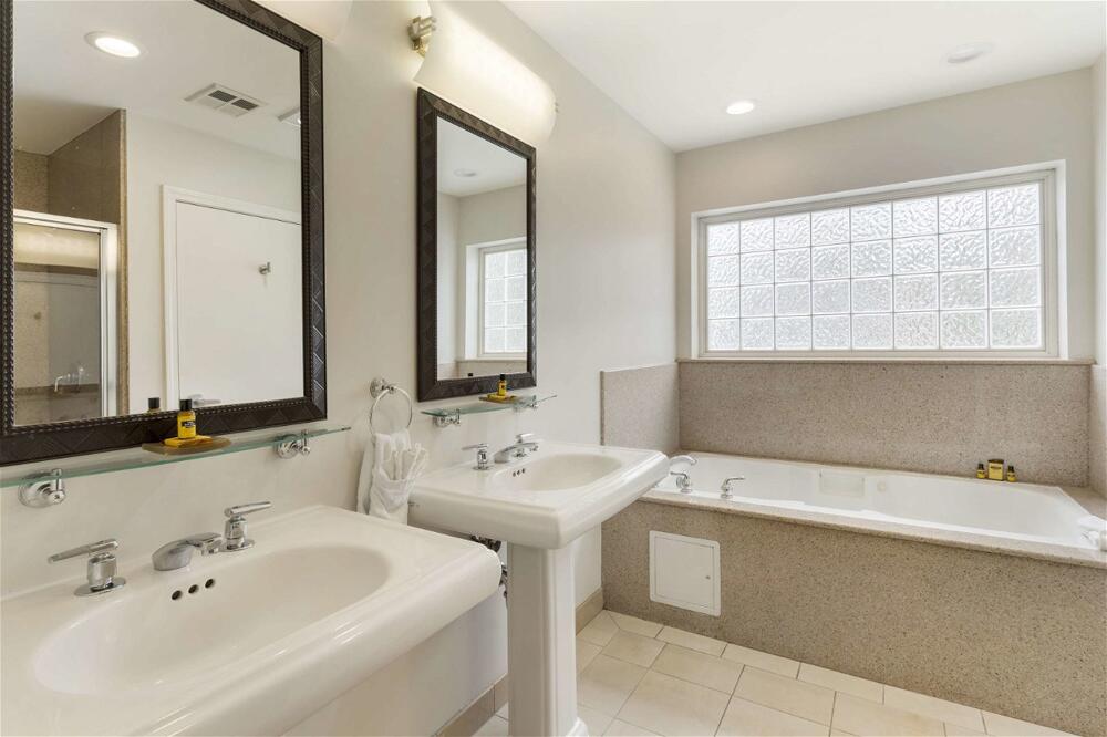 Foto del baño de Hotel Best Western Plus All Suites Inn