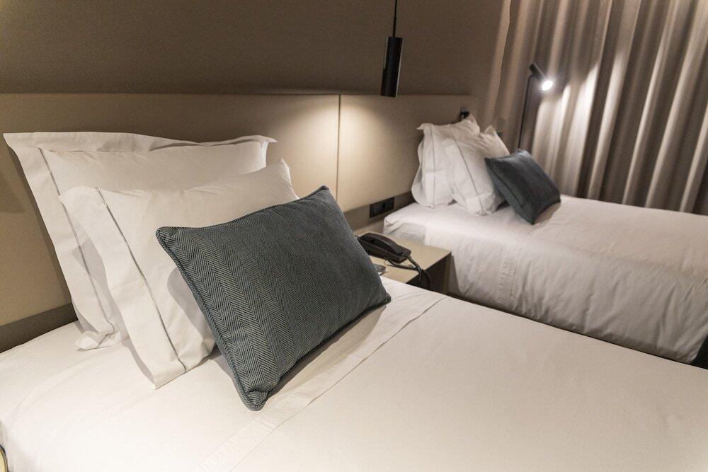 Foto de una habitación de Omid Saldanha Hotel