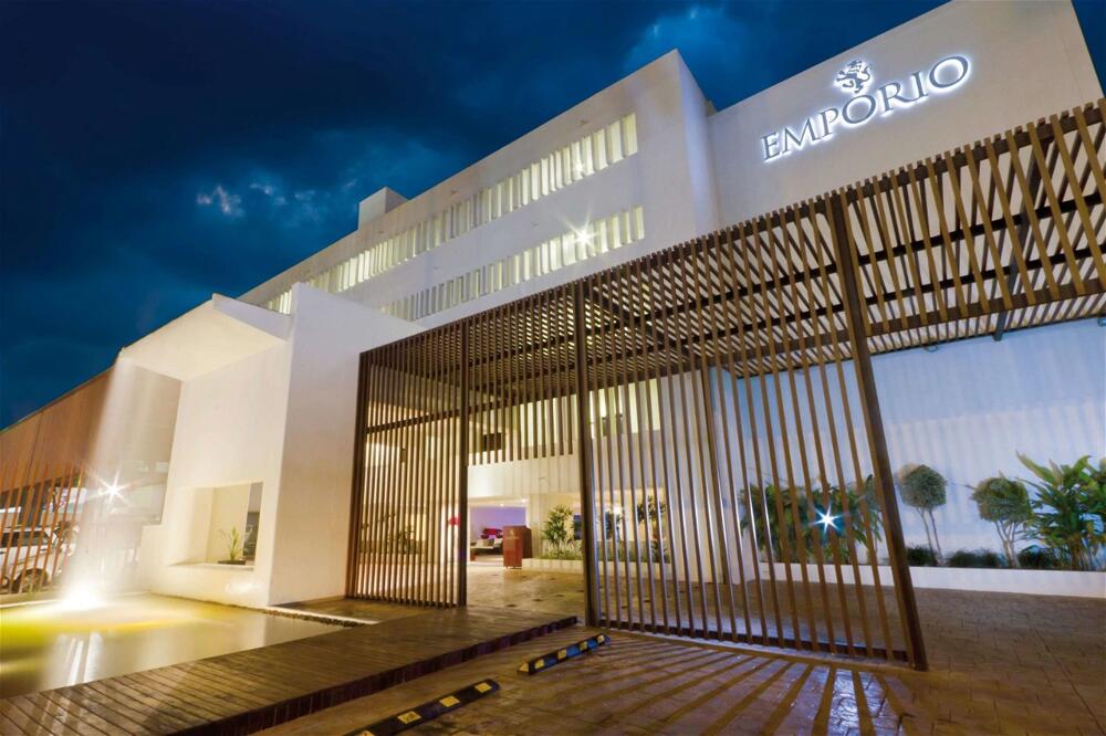 Foto del exterior de Hotel Emporio Mazatlan