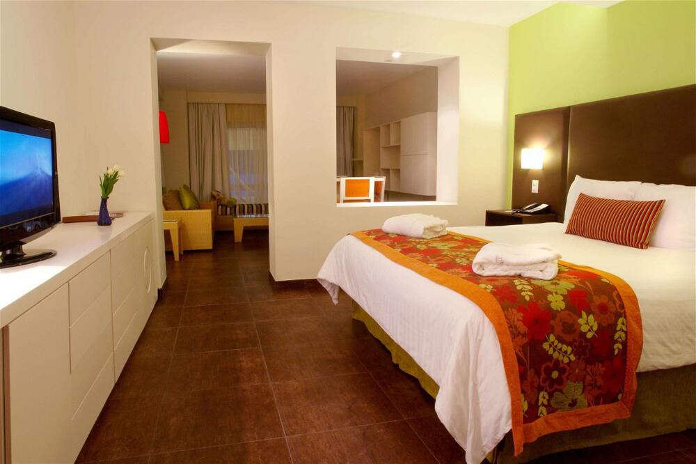 Foto de una habitación de Hotel Emporio Mazatlan