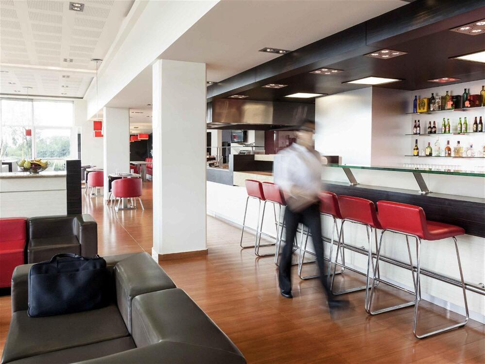 Foto de restauración de Hotel ibis Aguascalientes Norte