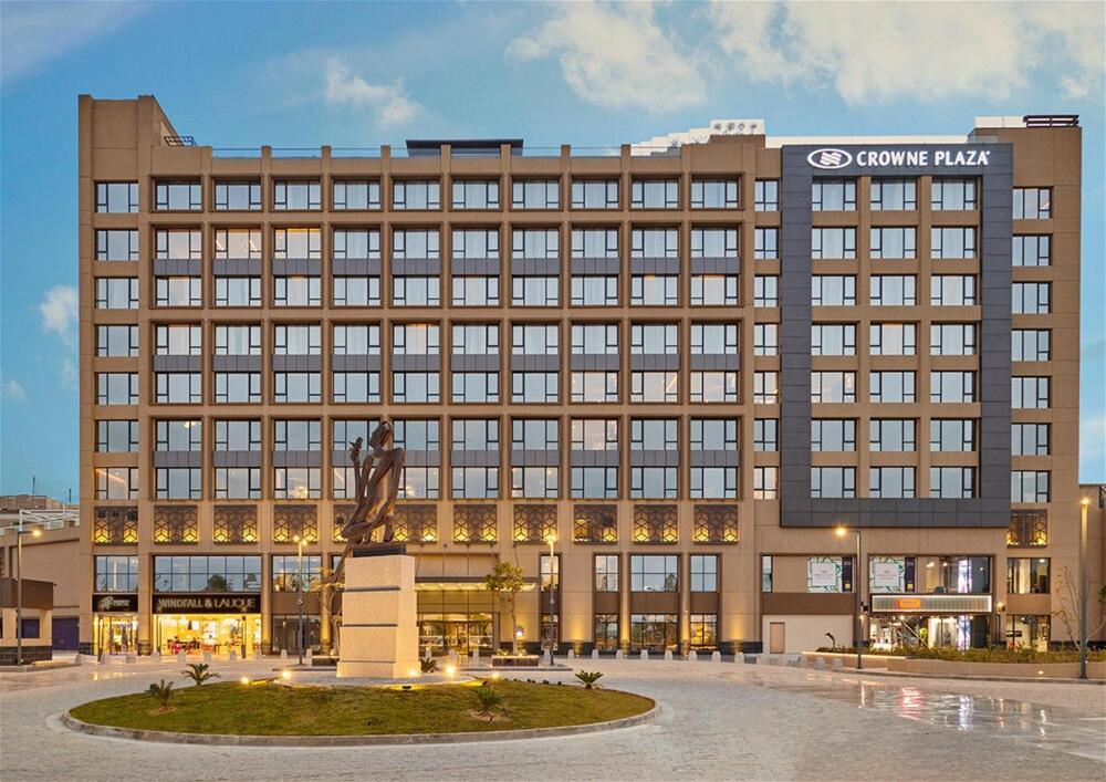 Foto del exterior de Crowne Plaza - West Cairo Arkan, an IHG Hotel