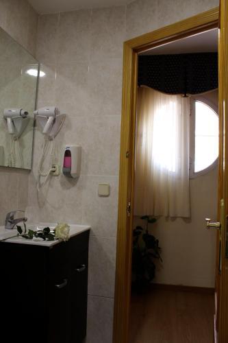 Foto del baño de Hotel Cuatro Caños