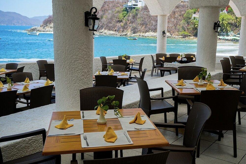 Foto del exterior de Hotel Sierra Mar All Inclusive at Tesoro