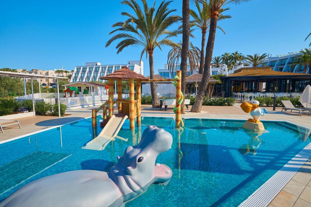 Foto de los servicios de Protur Sa Coma Playa Hotel &amp;amp; Spa