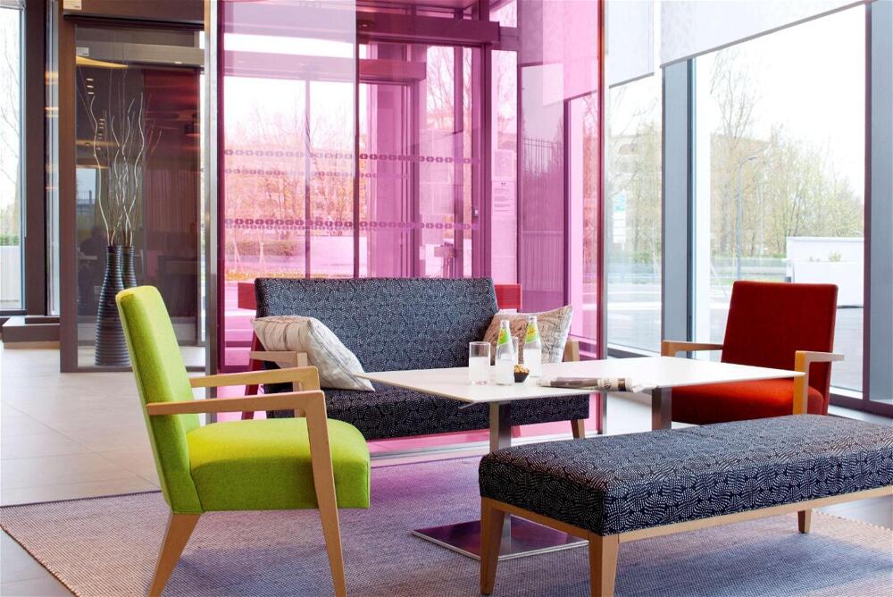 Foto de las zonas nobles de Hotel Park Inn by Radisson Lille Grand Stade