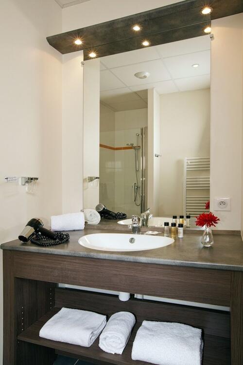 Foto del baño de Aparthotel Residhome Reims Centre