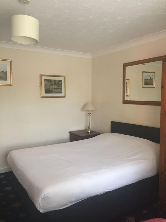 Foto de una habitación de Sure Hotel by Best Western Reading