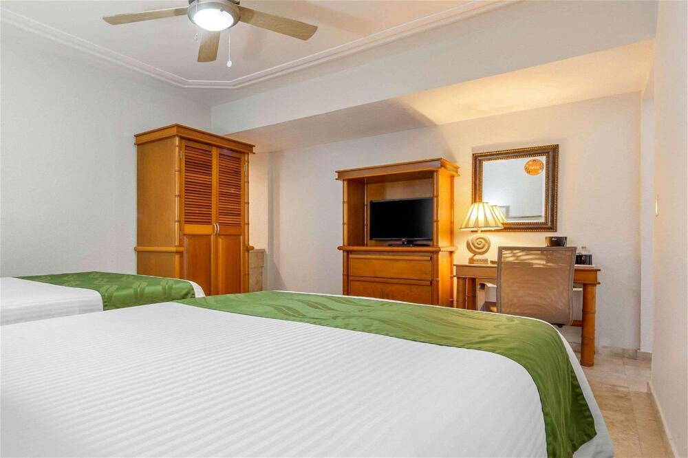 Foto de una habitación de Hotel Quality Inn Mazatlan