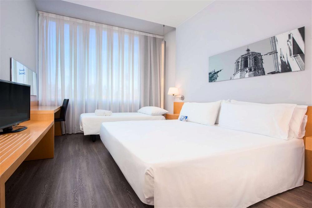 Zimmer - Hotel Barcelona Aeropuerto, Affiliated by Meliá