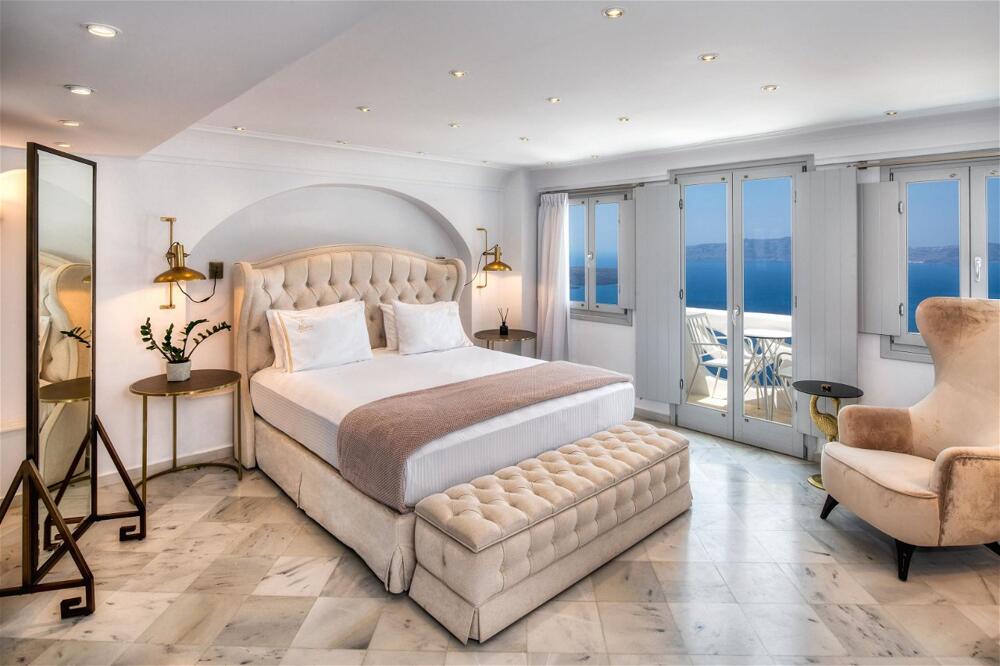 Foto de una habitación de Hotel Athina Luxury Suites