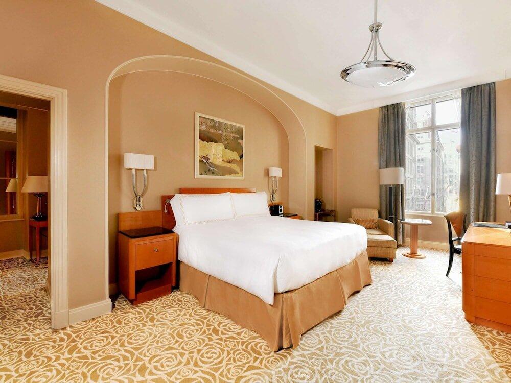 Foto de una habitación de Hotel The Savoy
