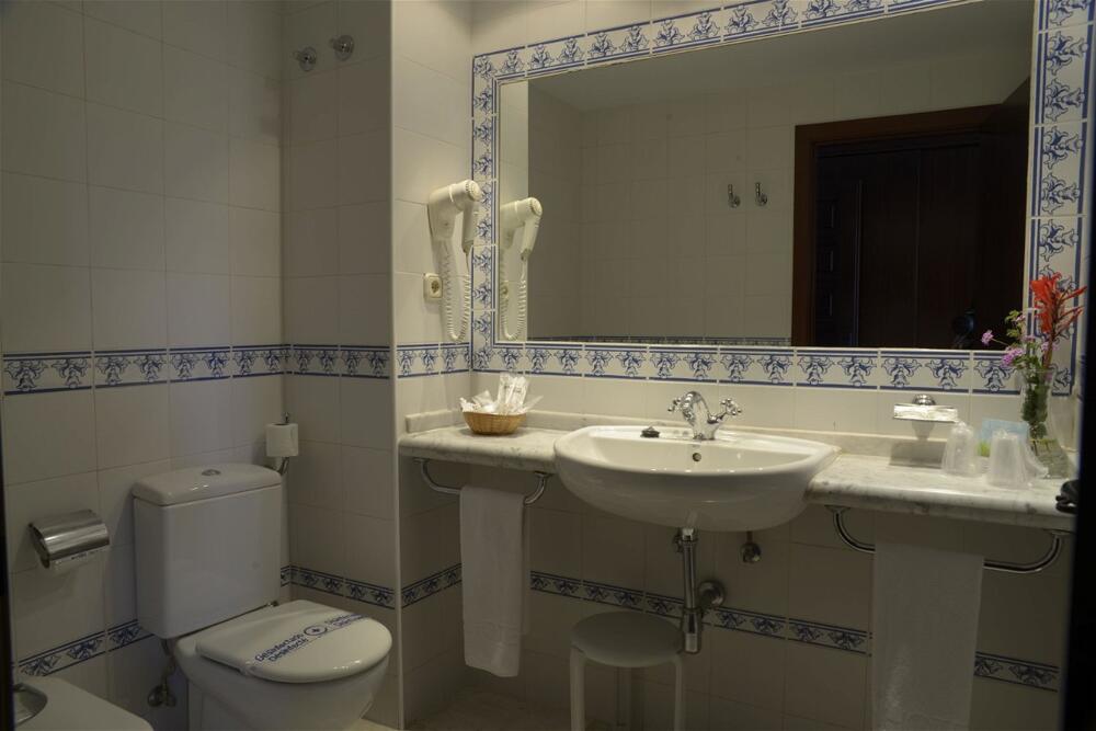 Foto del baño de Hotel TRH Mijas