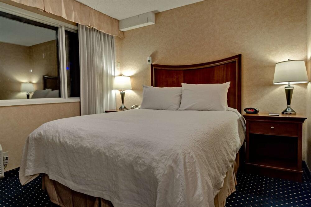 Foto de una habitación de Hotel Best Western Plus Suites Downtown Calgary