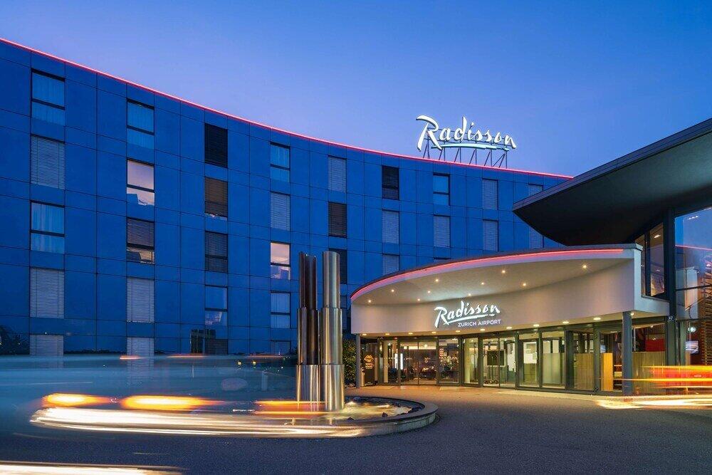 Foto del exterior de Radisson Hotel Zurich Airport
