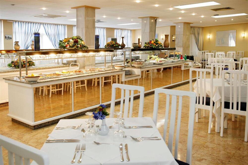 Foto de restauración de Hotel Linda