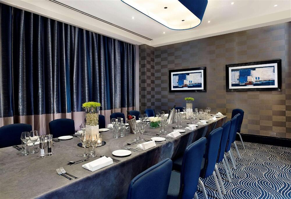 Foto general de Hotel DoubleTree by Hilton London Victoria
