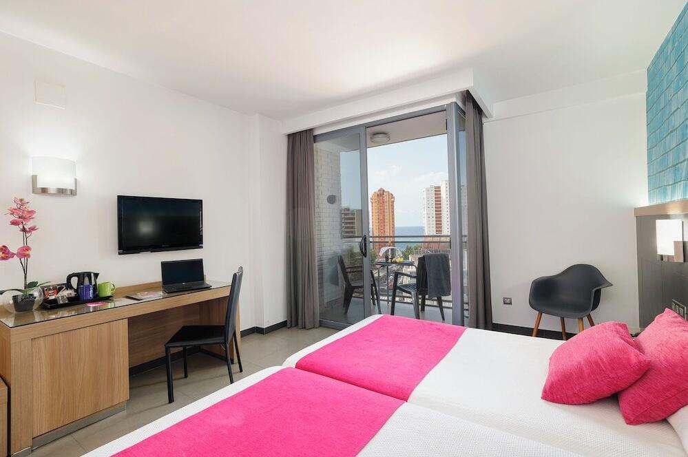 Foto de una habitación de Flash Hotel Benidorm - Recommended Adults Only 4 Sup
