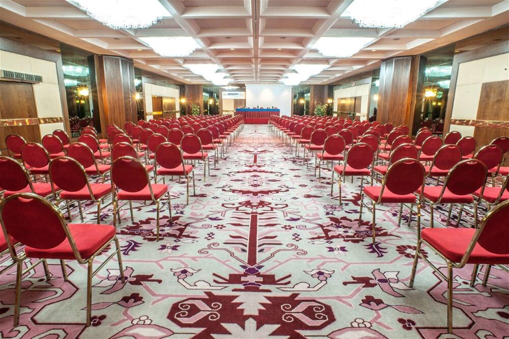 Facilities – Etrusco Arezzo Hotel, Sure Hotel Collection by Best Western