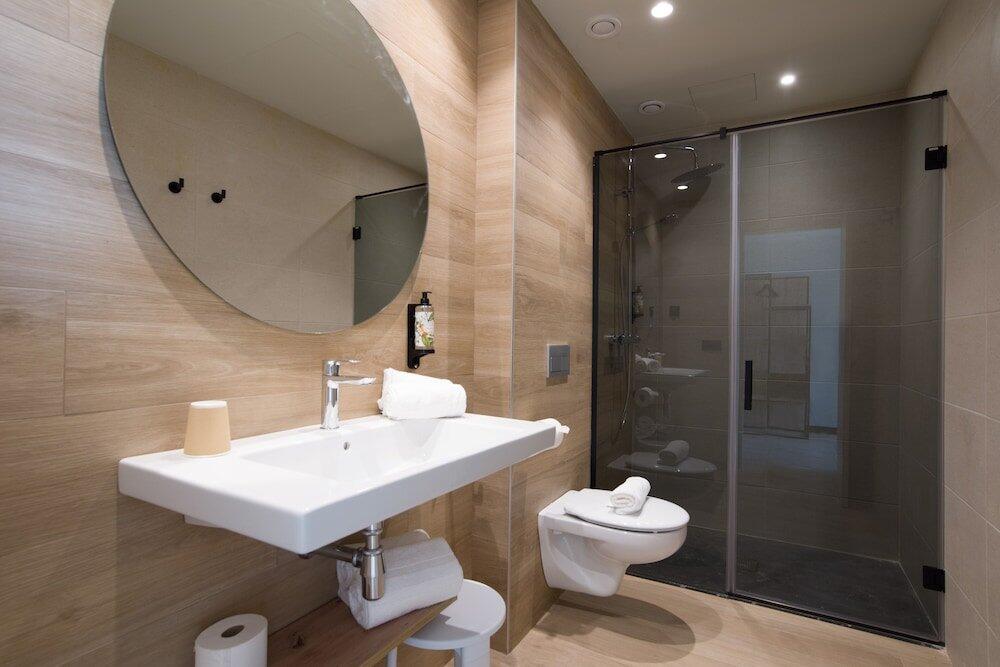 Foto del baño de Hotel Bed4U Santander