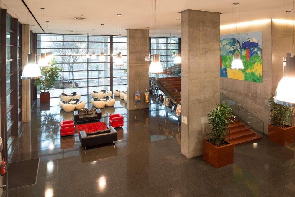 Foto general de VIP Executive Arts Hotel