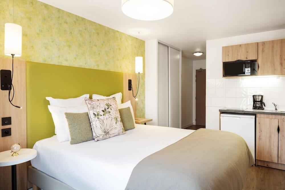 Foto de una habitación de Aparthotel Séjours &amp;amp; Affaires Paris-Malakoff