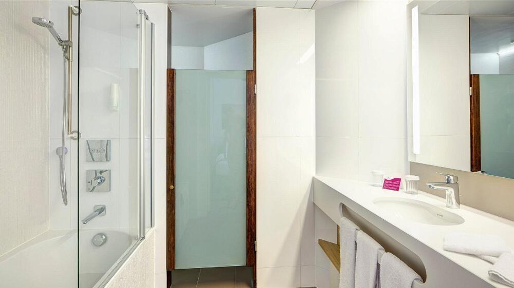 Foto del baño de Crowne Plaza Hotel Brugge, an IHG Hotel