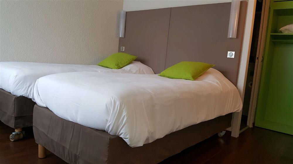 Foto de una habitación de Hotel Campanile Montluçon ~ Saint-Victor