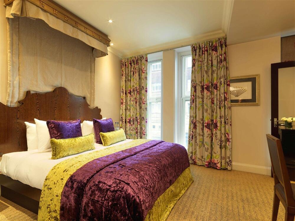 Foto general de Radisson Blu Edwardian Grafton Hotel, London