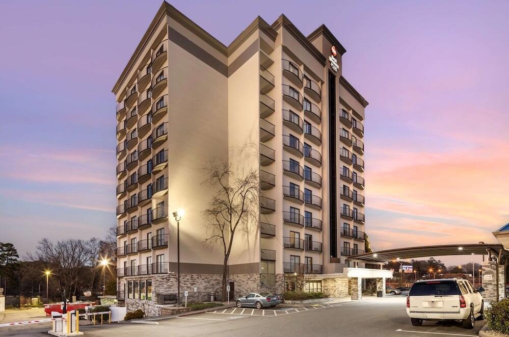 Foto del exterior de Hotel Best Western Plus Atlanta Airport-East